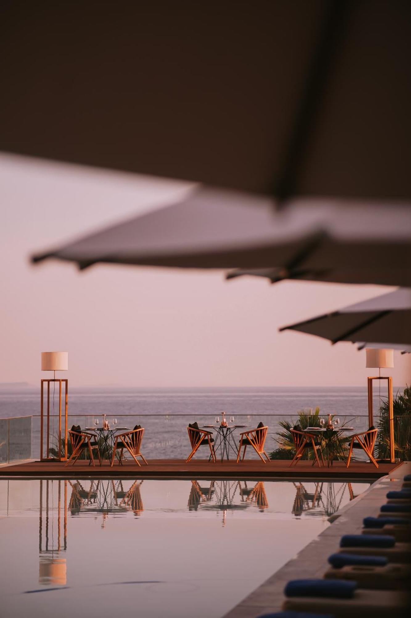 Empire Beach Resort Adults Only Dhërmi エクステリア 写真